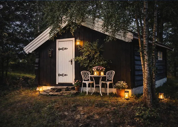 Sjarmerende Tommerhytte Pa Gardstun Apartment