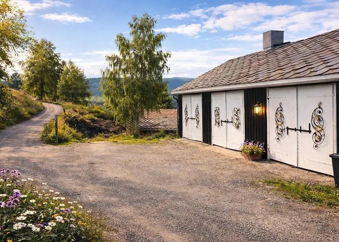 Sjarmerende Tommerhytte Pa Gardstun Apartment